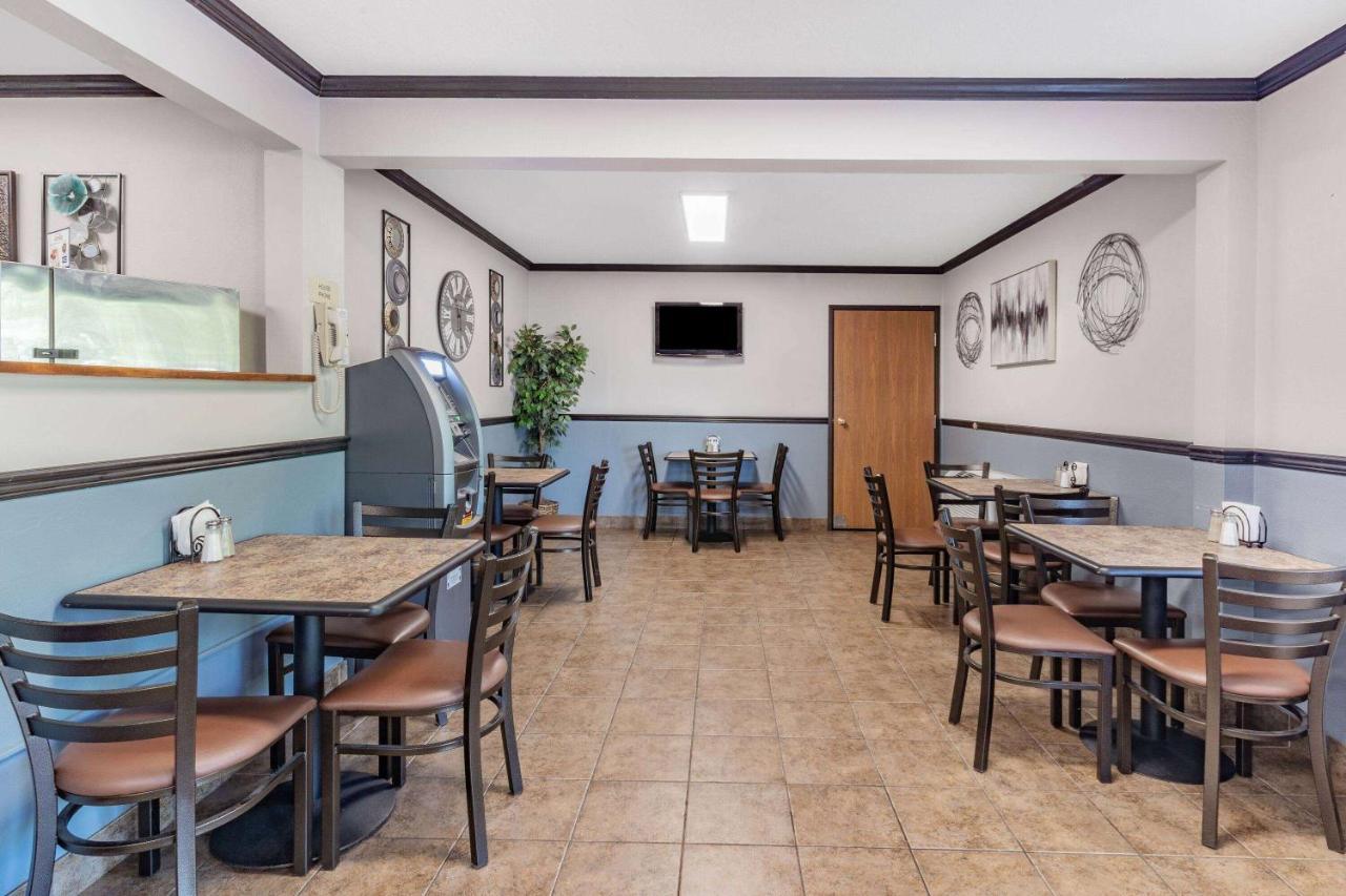 Motel Baymont By Wyndham Bozeman Exterior foto